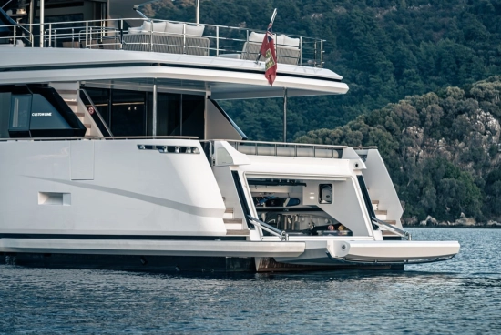 Ferretti Custom Line Navetta 30 Custom Line Navetta 30 usata in vendita