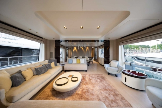 Azimut Grande 27M Grande 27 m usata in vendita
