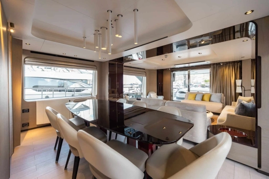 Azimut Grande 27M Grande 27 m usata in vendita