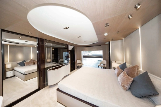 Azimut Grande 27M Grande 27 m usata in vendita