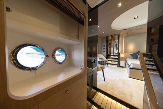 Azimut Grande 27M Grande 27 m usata in vendita