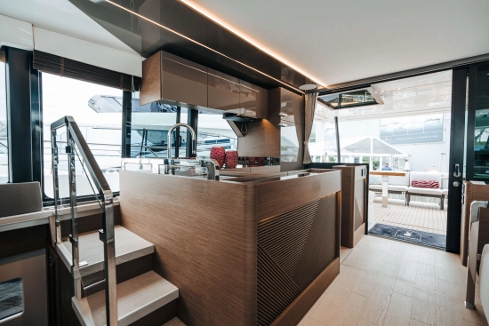 Prestige M48 Power Catamaran M48 Power Catamaran usado à venda