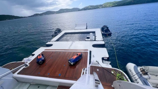 Custom Line Navetta 37 Line Navetta 37 usata in vendita