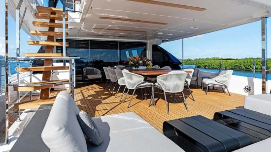 Custom Line Navetta 37 Line Navetta 37 usata in vendita