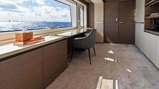 Custom Line Navetta 37 Line Navetta 37 usata in vendita