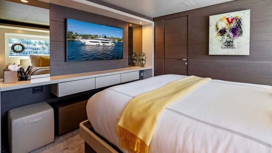 Custom Line Navetta 37 Line Navetta 37 usata in vendita