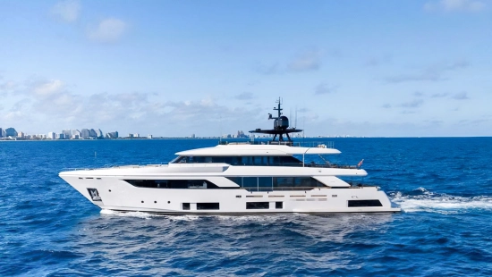 Custom Line Navetta 37 Line Navetta 37 usata in vendita