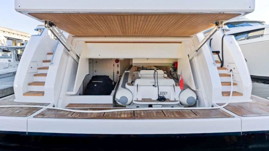 Custom Line Navetta 37 Line Navetta 37 usata in vendita