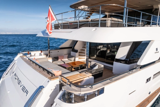 Custom Line Navetta 33 Line Navetta 33 usata in vendita