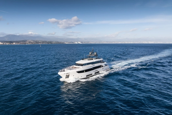 Custom Line Navetta 33 Line Navetta 33 usata in vendita