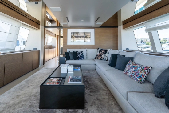 Custom Line Navetta 33 Line Navetta 33 usata in vendita