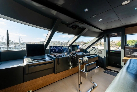 Custom Line Navetta 33 Line Navetta 33 usata in vendita