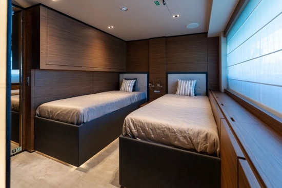 Custom Line Navetta 33 Line Navetta 33 usata in vendita