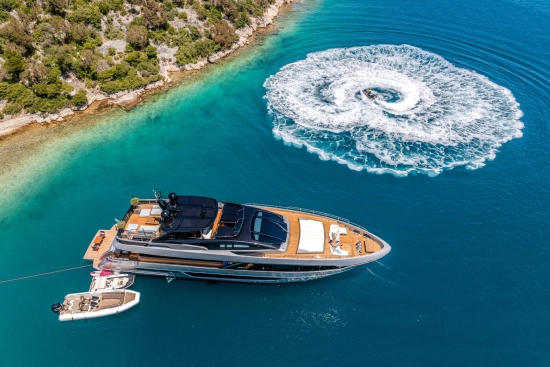 Riva 100 Corsaro novos à venda