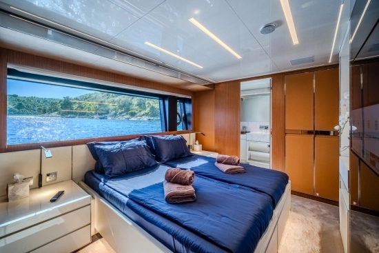 Riva 100 Corsaro novos à venda