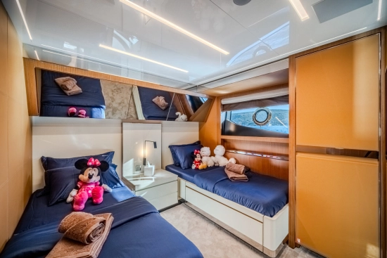 Riva 100 Corsaro novos à venda