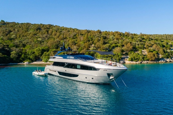Riva 100 Corsaro novos à venda