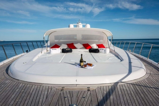 Mangusta 108 108 usado à venda