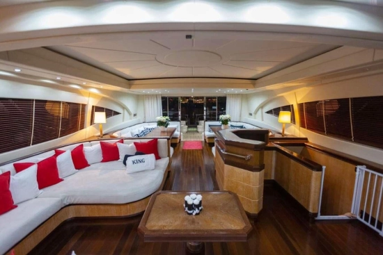 Mangusta 108 108 usado à venda