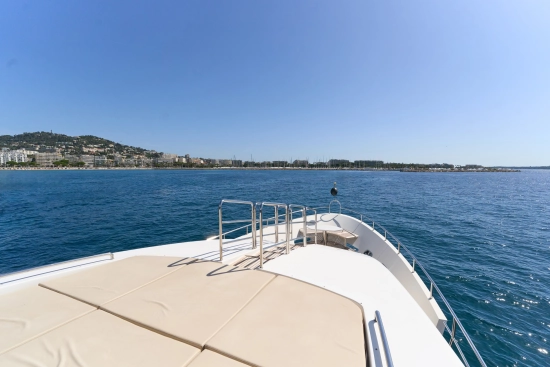 Benetti Delfino 93 Delfino 93 de segunda mano en venta