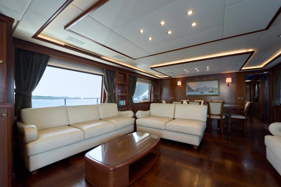 Benetti Delfino 93 Delfino 93 de segunda mano en venta