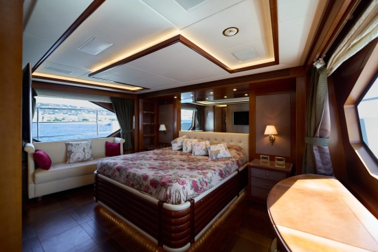 Benetti Delfino 93 Delfino 93 de segunda mano en venta