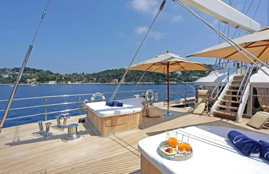 Perini Navi 52M S Y Navi 52 m S Y usata in vendita