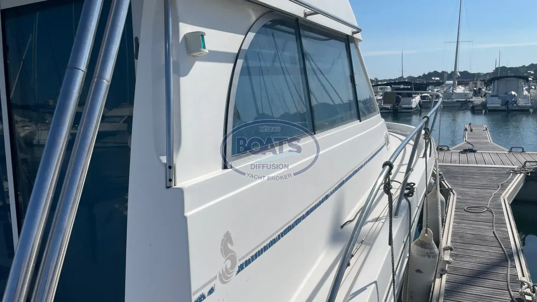 Beneteau Antares SERIE 9 de segunda mano en venta