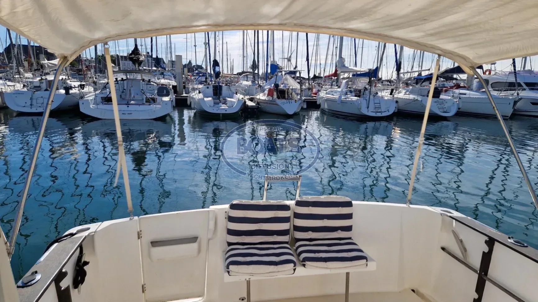 Beneteau Antares SERIE 9 de segunda mano en venta