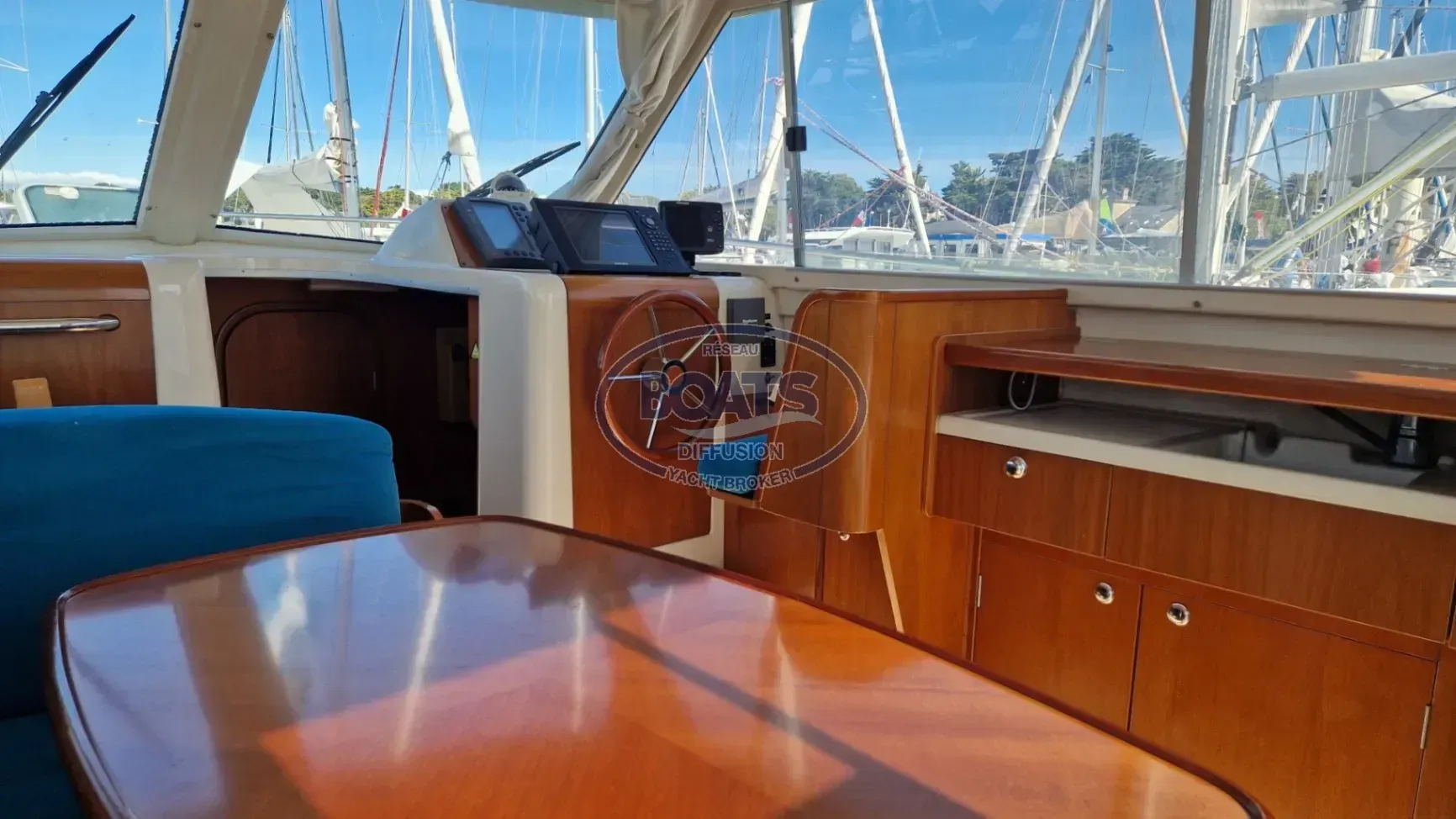 Beneteau Antares SERIE 9 de segunda mano en venta