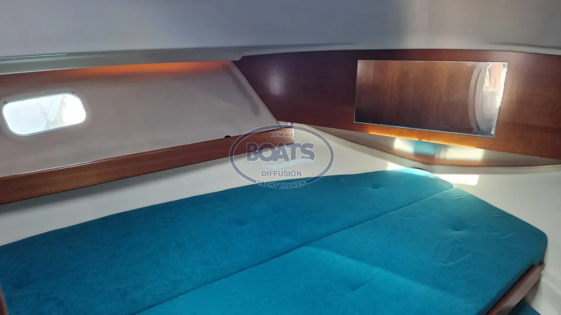 Beneteau Antares SERIE 9 de segunda mano en venta