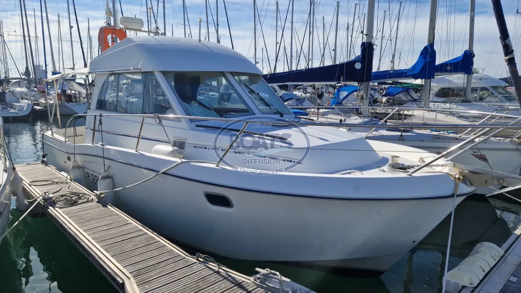 Beneteau Antares SERIE 9 de segunda mano en venta