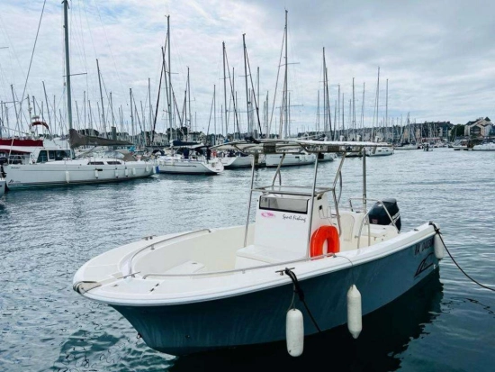 UNIQUEST MARINE UNIQUEST 600 de segunda mano en venta