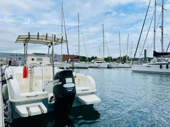 UNIQUEST MARINE UNIQUEST 600 de segunda mano en venta