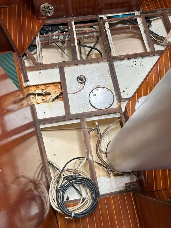 EXPEDITION STEEL KETCH EXPEDITION STEEL KETCH de segunda mano en venta