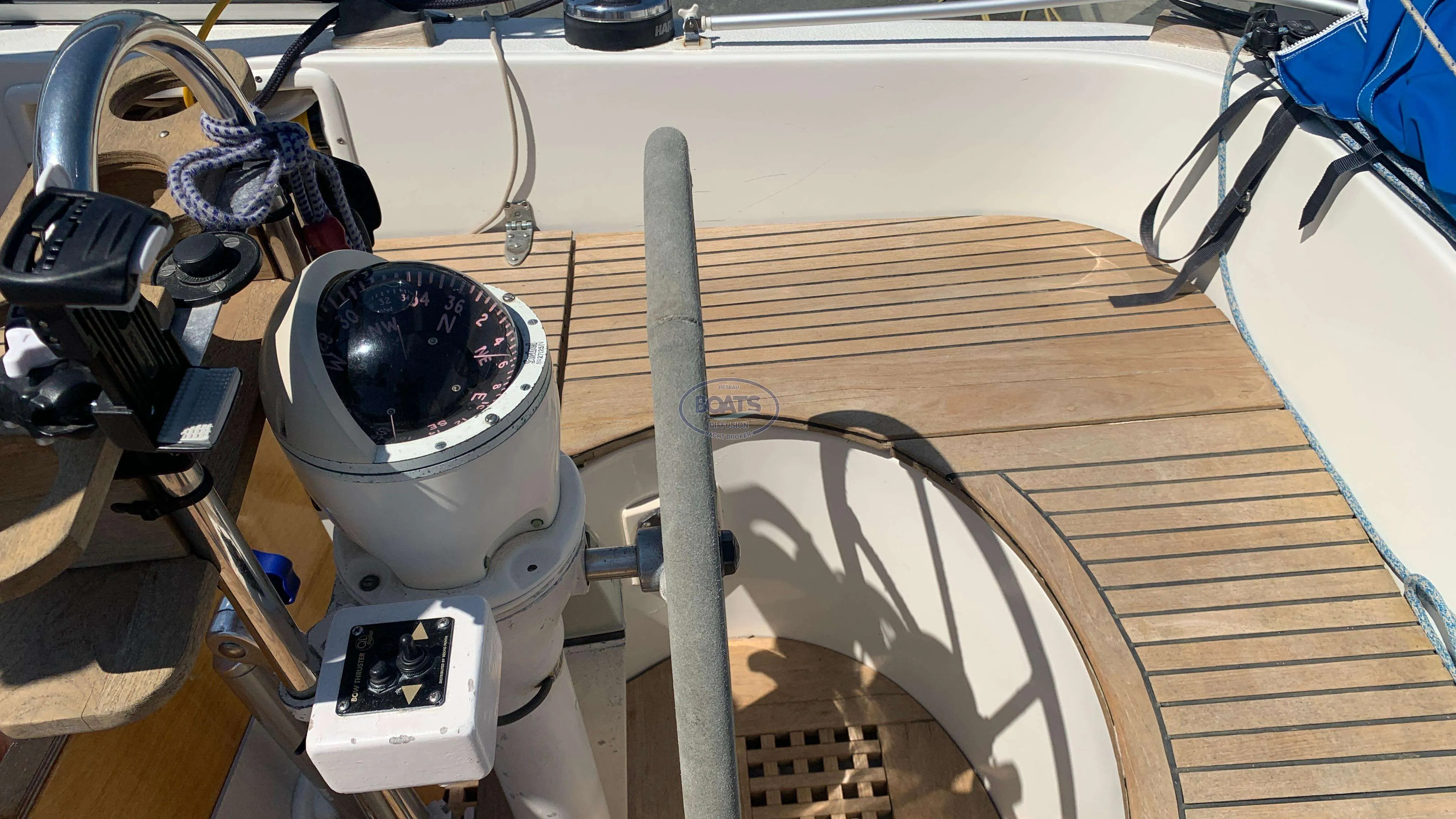 Hallberg Rassy 352 usado à venda
