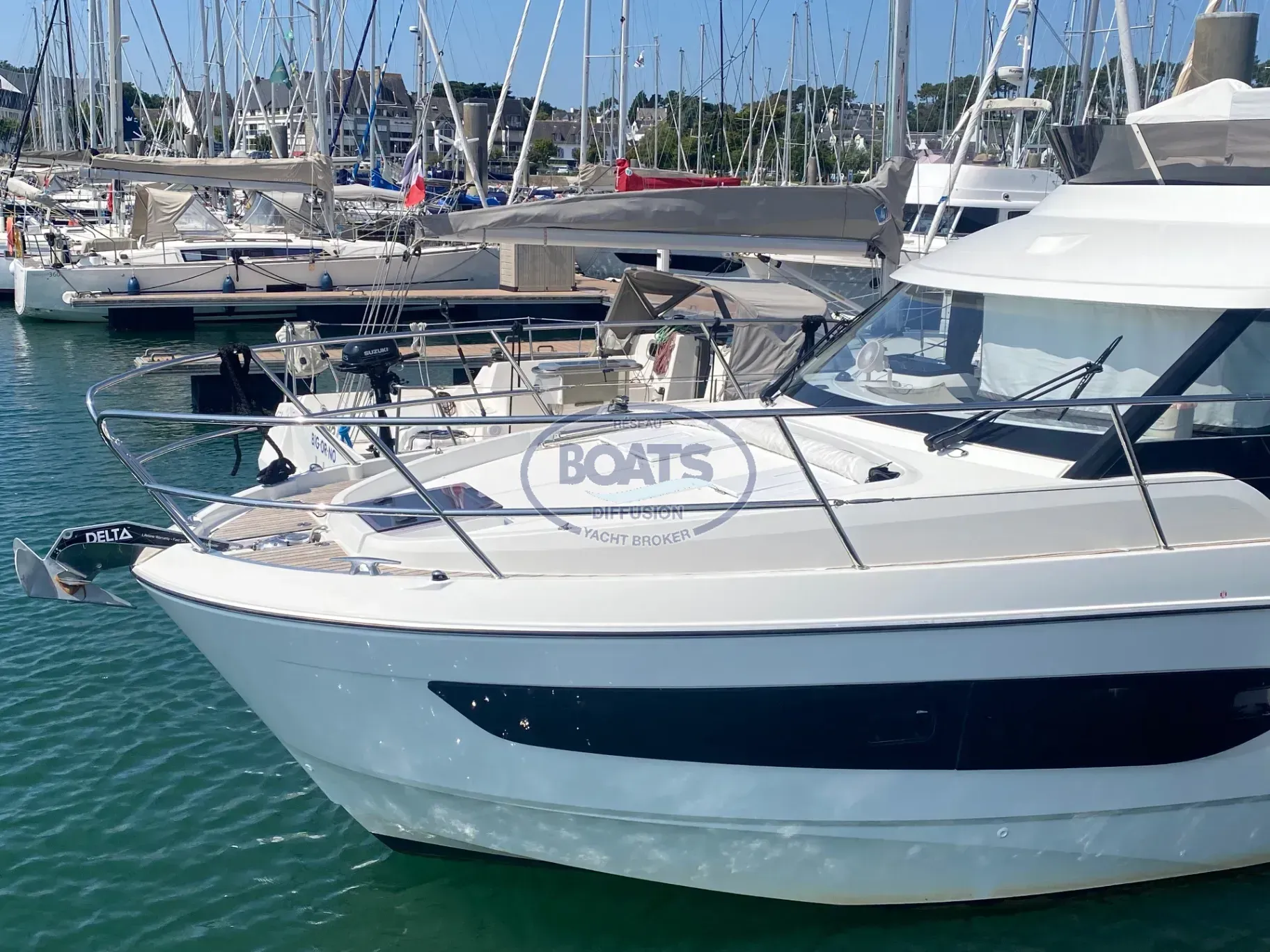 Beneteau Antares 11 Flybridge de segunda mano en venta