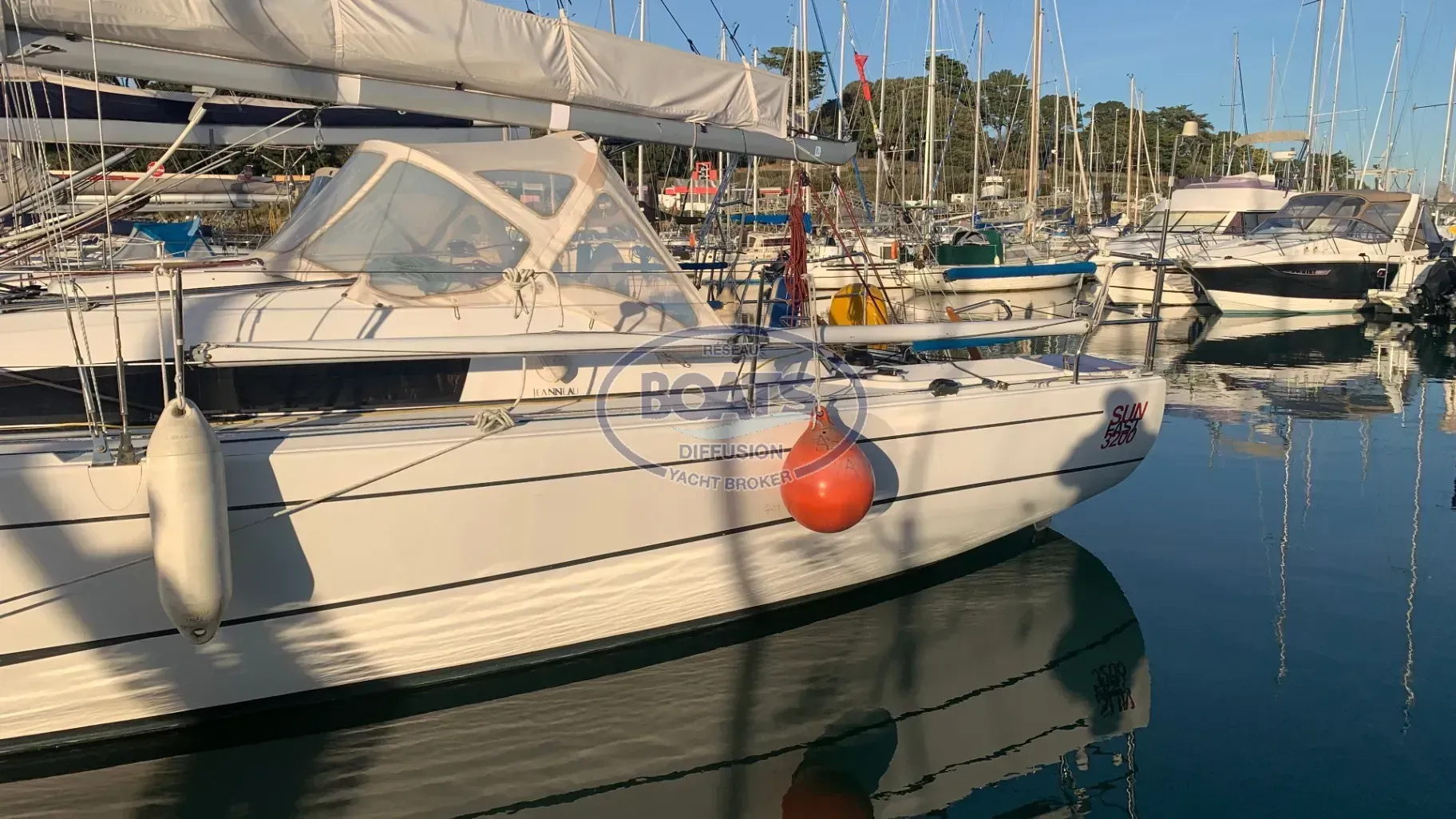 Jeanneau SUN FAST 3200 de segunda mano en venta