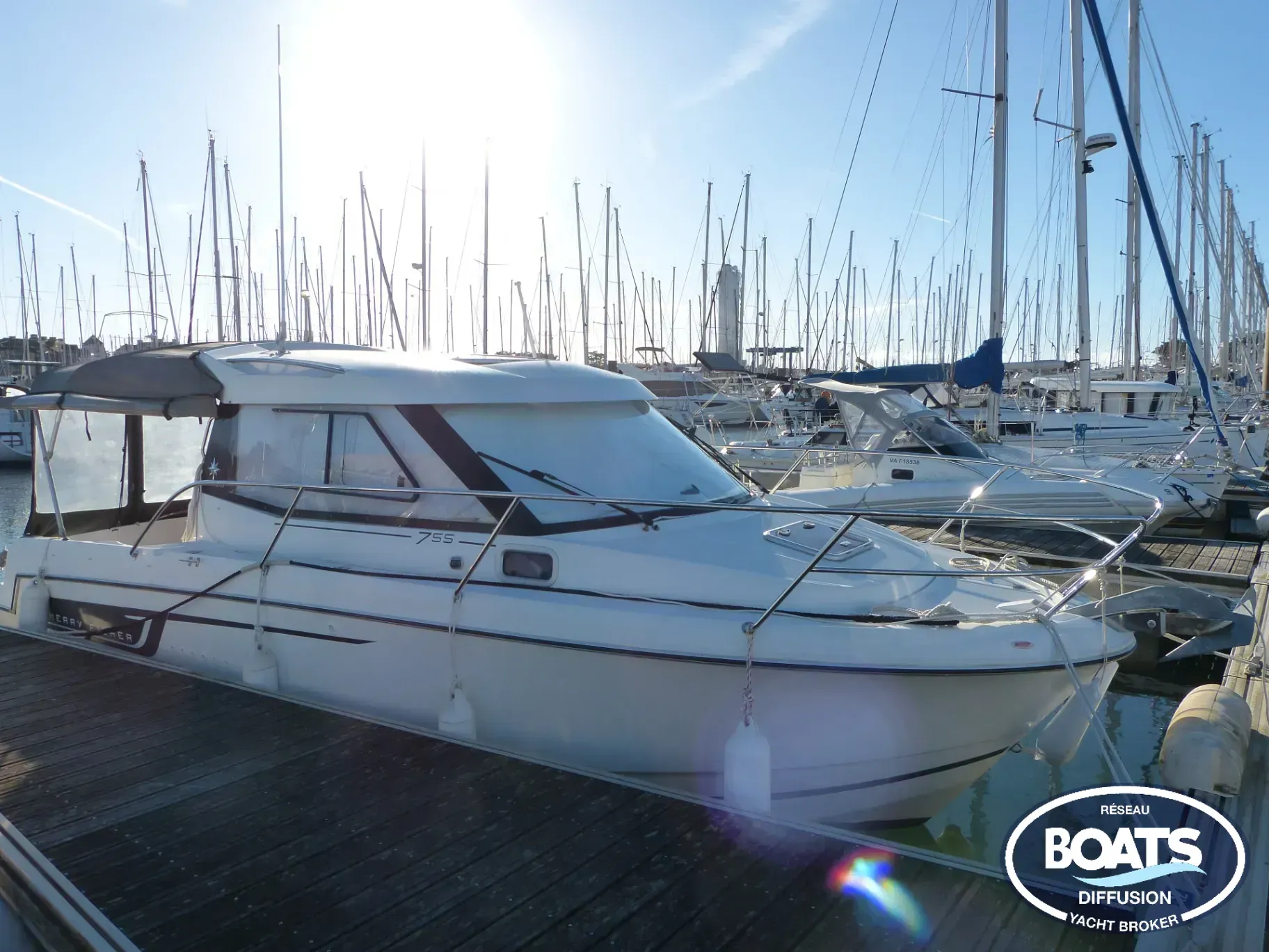 Jeanneau Merry Fisher 755 de segunda mano en venta