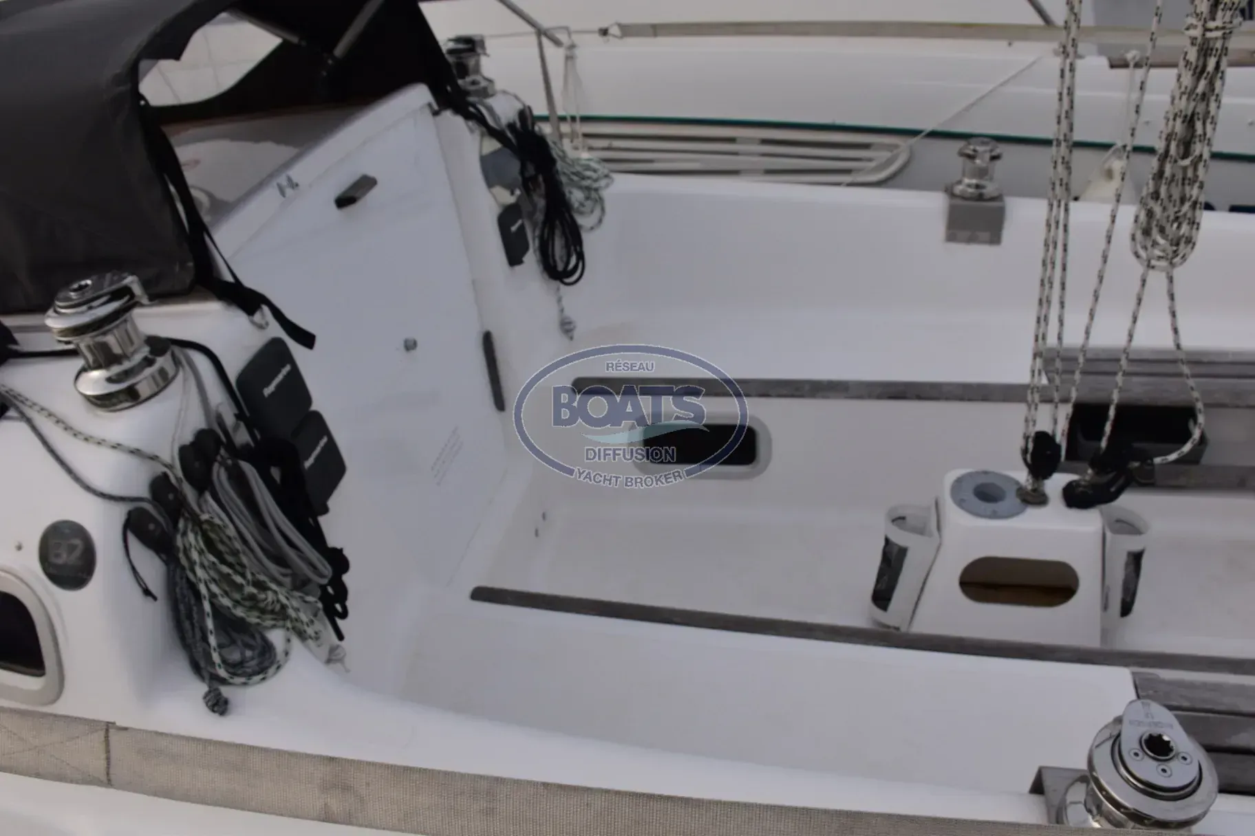 B2 Marine DJINN 7 de segunda mano en venta