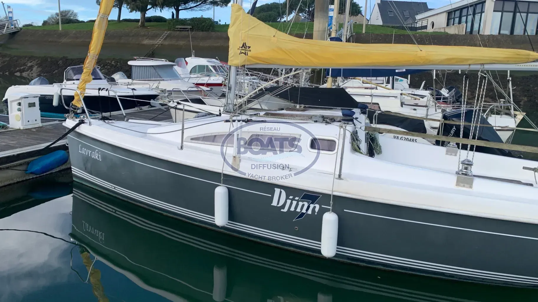 B2 Marine DJINN 7 de segunda mano en venta