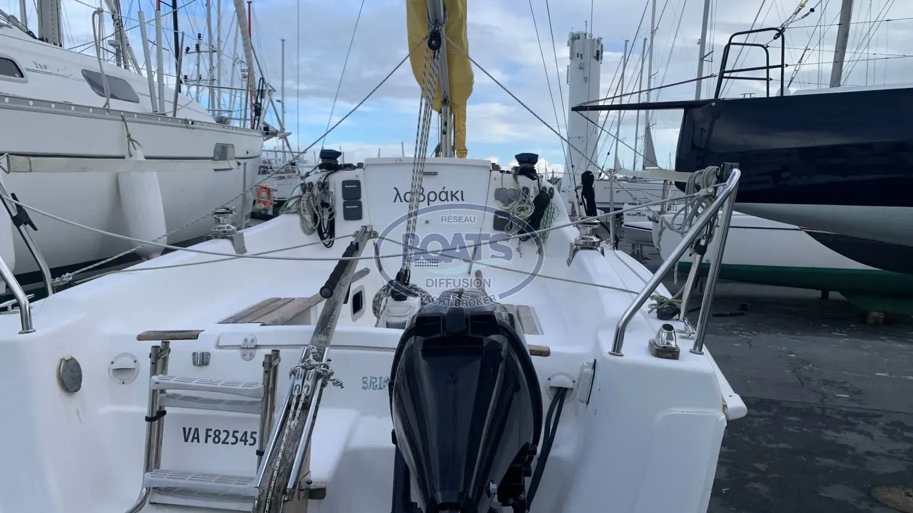 B2 Marine DJINN 7 de segunda mano en venta