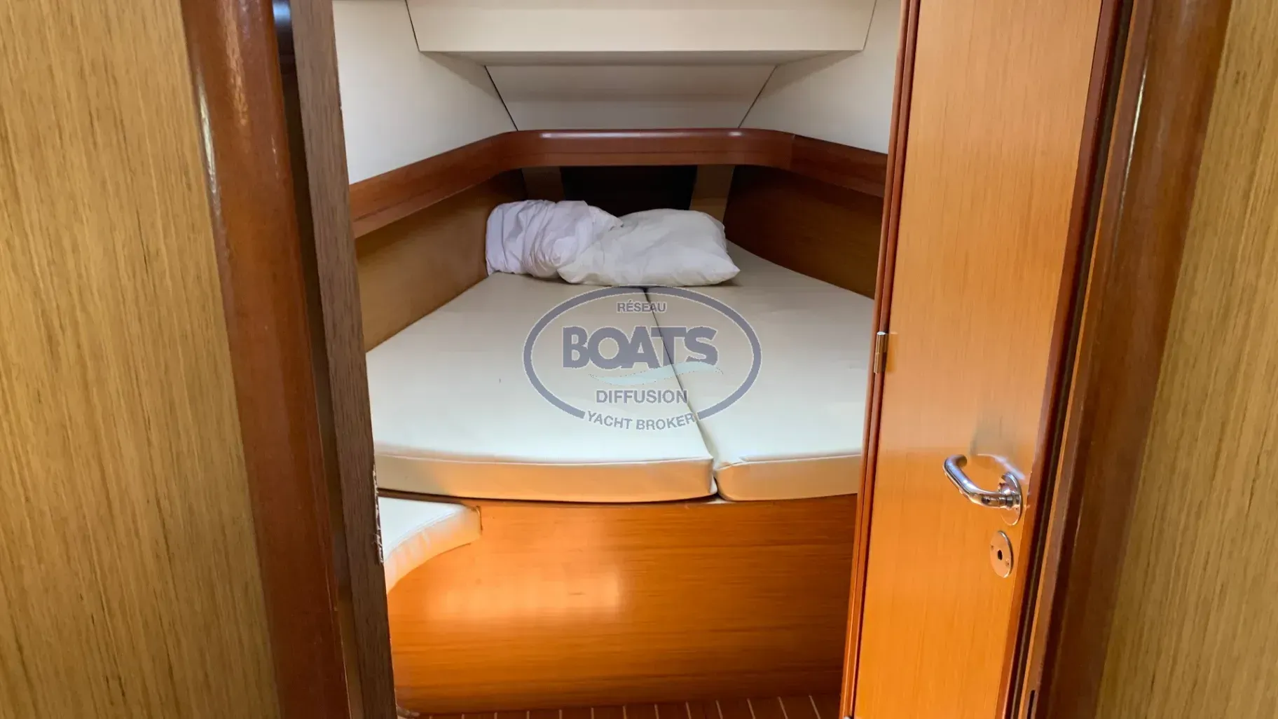 Jeanneau Sun Odyssey 42i usado à venda