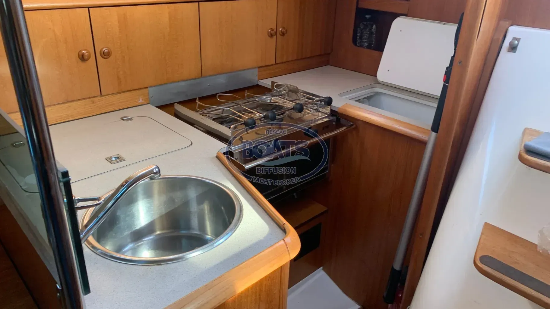 Jeanneau Sun Odyssey 32 usado à venda