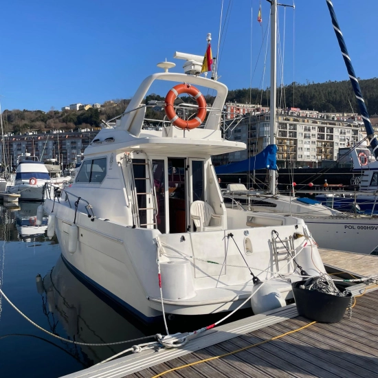 Astinor 1000 Flybridge usado à venda
