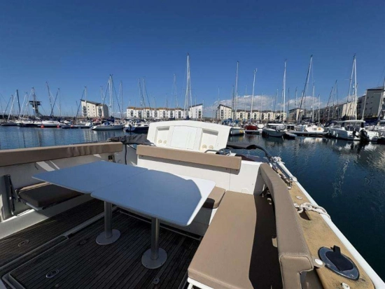 Jeanneau Merry Fisher 855 MARLIN usata in vendita
