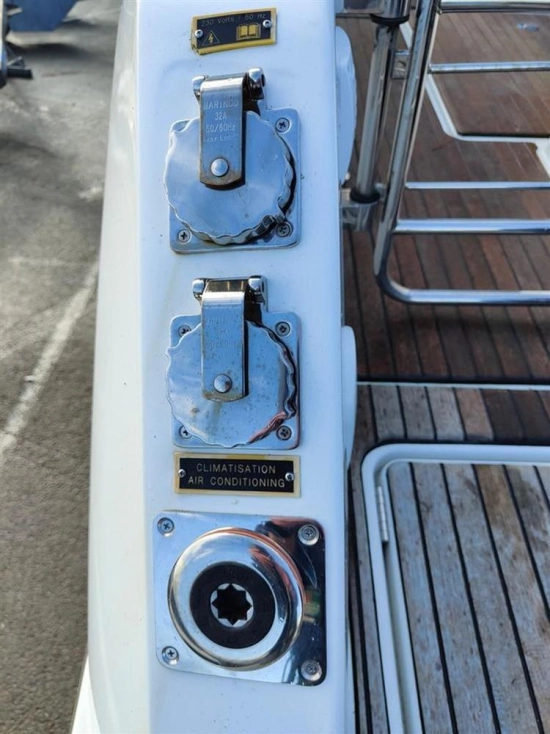 Jeanneau Cap Camarat 10.5 WA de segunda mano en venta