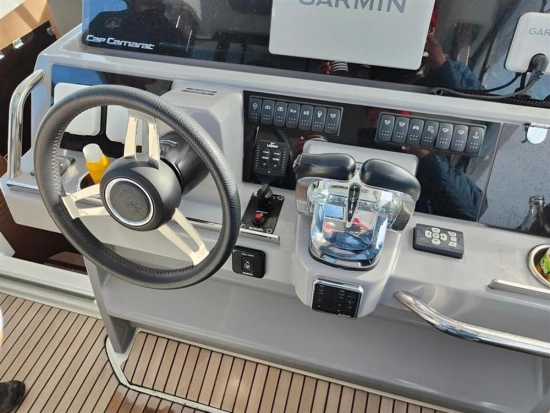 Jeanneau Cap Camarat 10.5 WA de segunda mano en venta