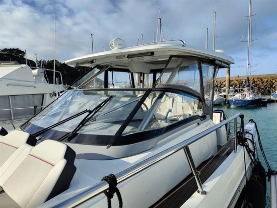 Jeanneau Cap Camarat 10.5 WA de segunda mano en venta