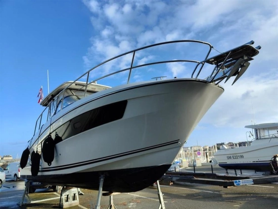 Jeanneau Cap Camarat 10.5 WA de segunda mano en venta